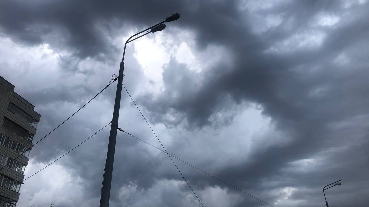 Аномалии, штормы и резкие перепады: эксперты шокировали прогнозом на ноябрь — такое бывает раз в десятилетие Ноябрь в России начнётся с погодных контрастов....