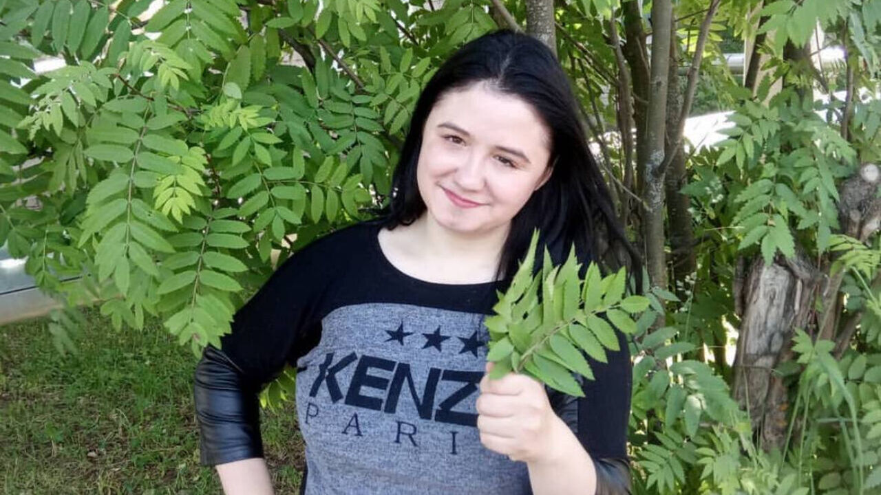Молодая блогер, поедавшая майонез на камеру, умерла после отказа одного из органов: у нее остался сын 28-летняя блогер Марина Кузьменко умерла от пан...