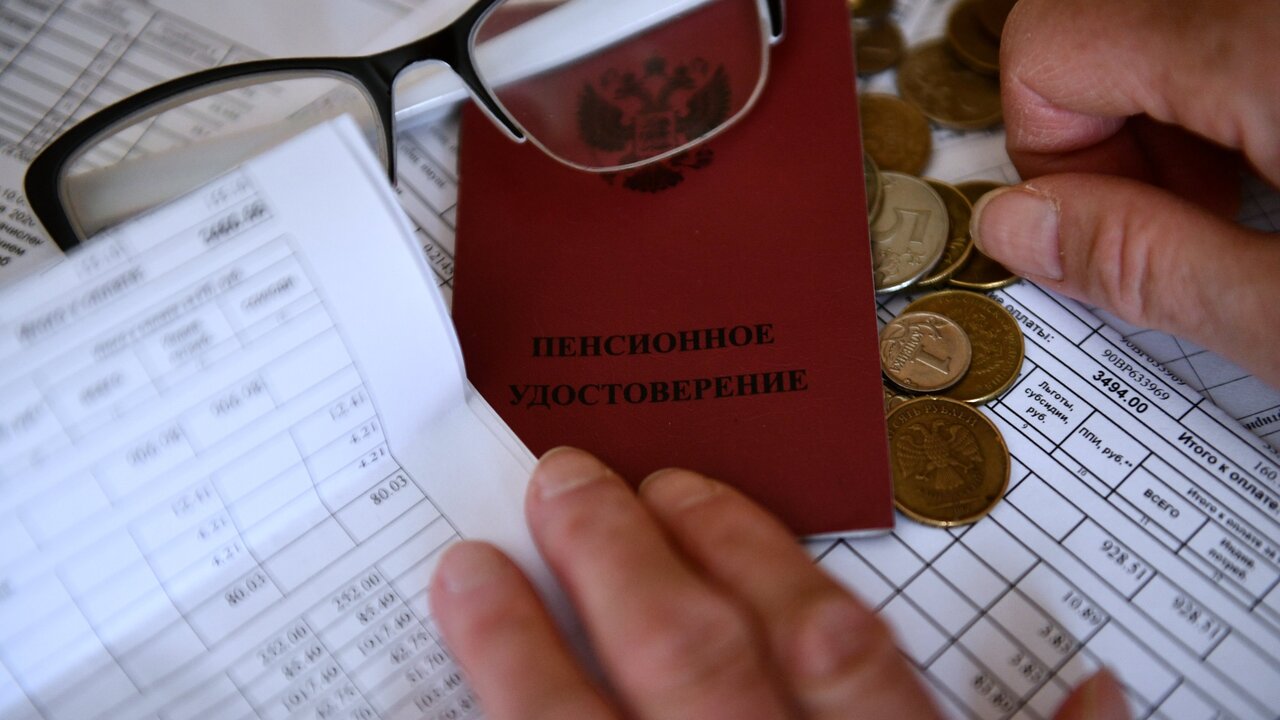 Юрист Илья Русяев: несколько категорий граждан могут остаться без страховой пенсии В 2025 году страховую пенсию по старости смогут...