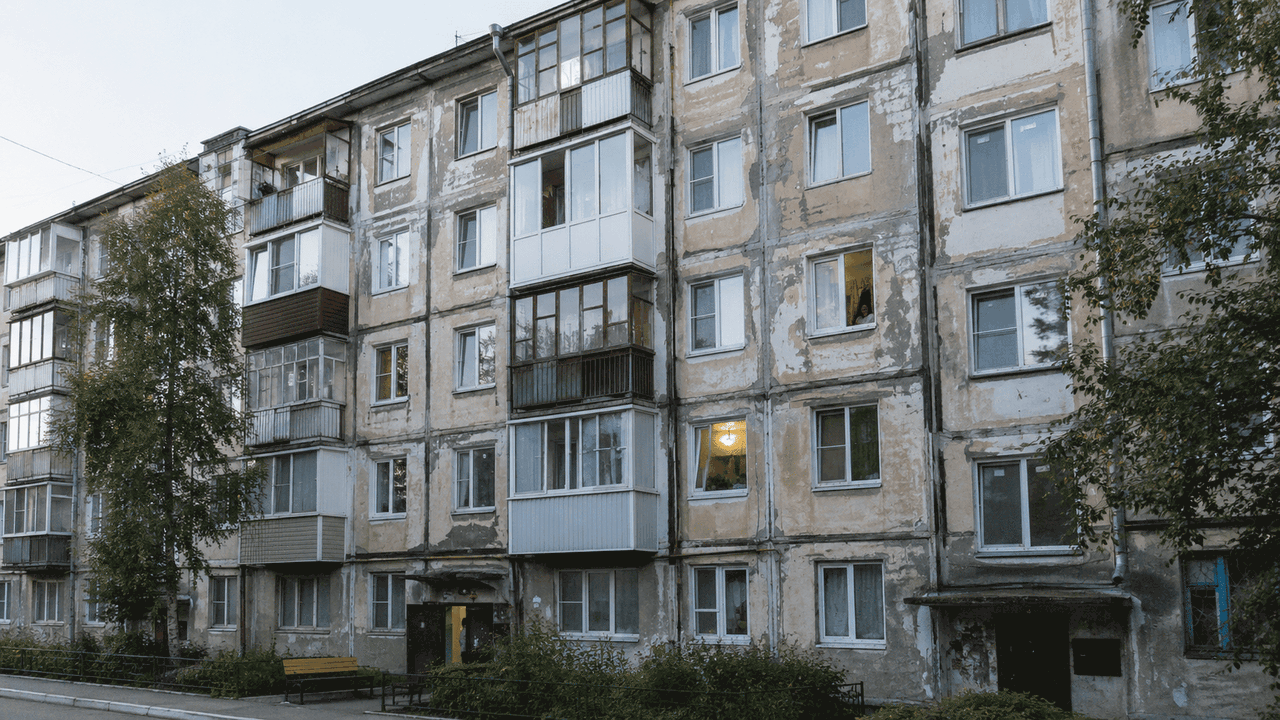 Вокруг взносов в фонд капитального ремонта в Ро...