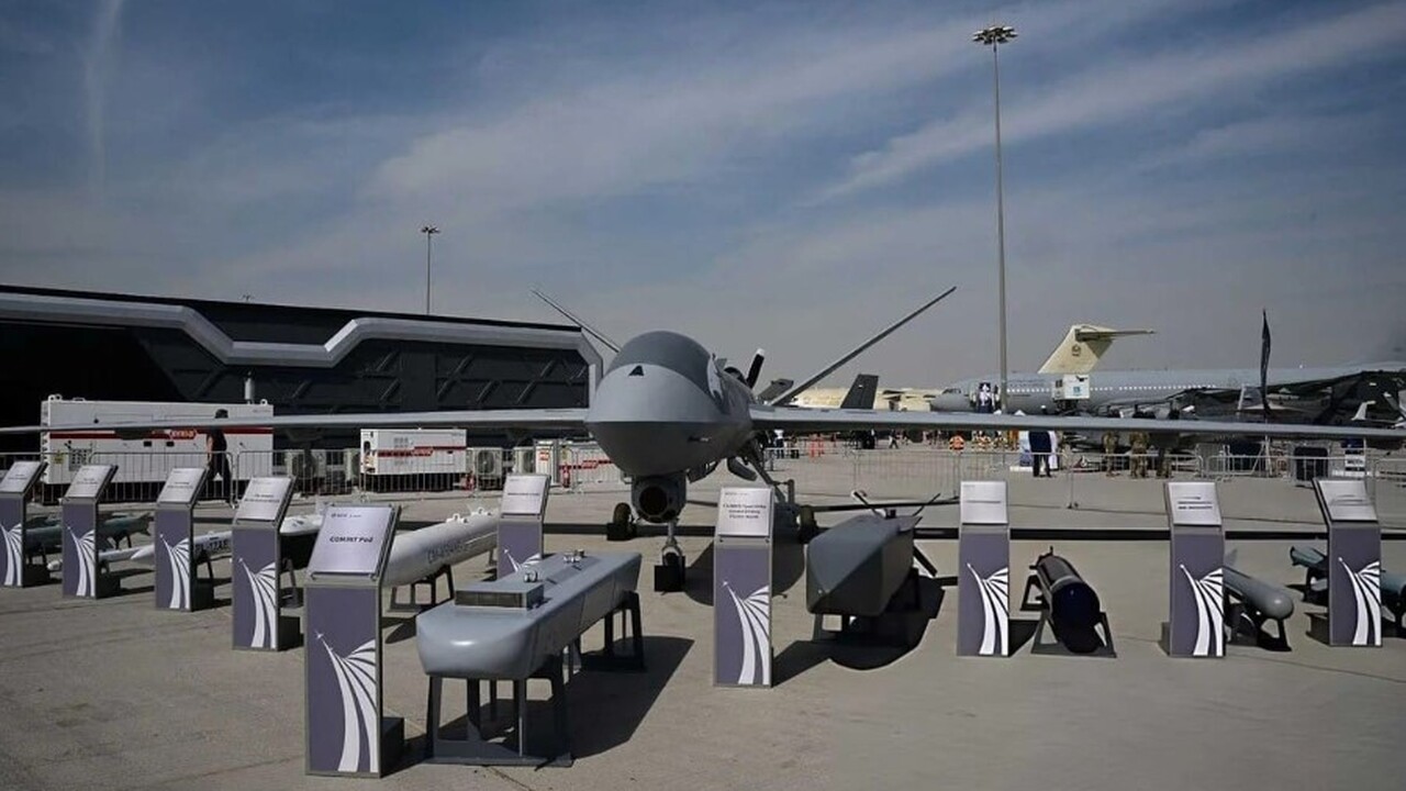 Представленный беспилотный летательный аппарат ...