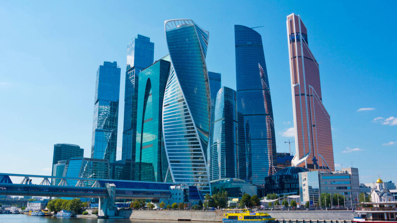 Россия построит небоскрёб с самым высоким парко...