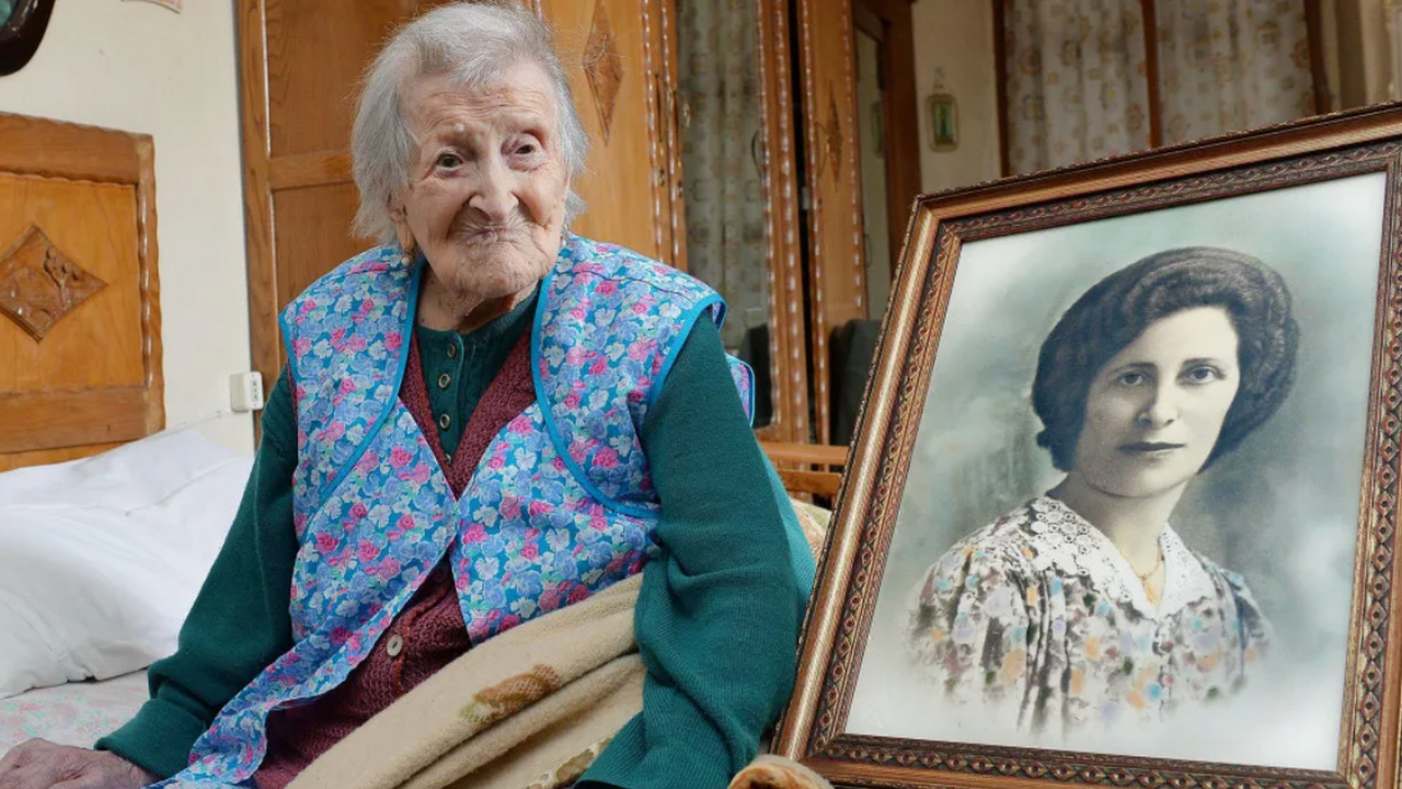 Она жила долгие 117 лет, не ела ни фруктов, ни овощей, но в ее меню на протяжении жизни было всего одно блюдо Женщина, сделавшая ставку на простую еду и умер...