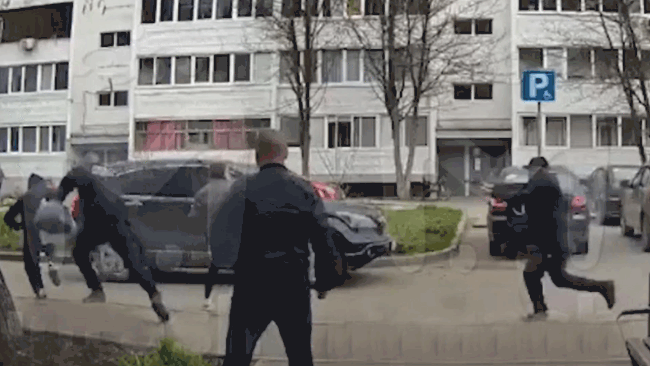 В Альметьевске полиция задержала участников кон...