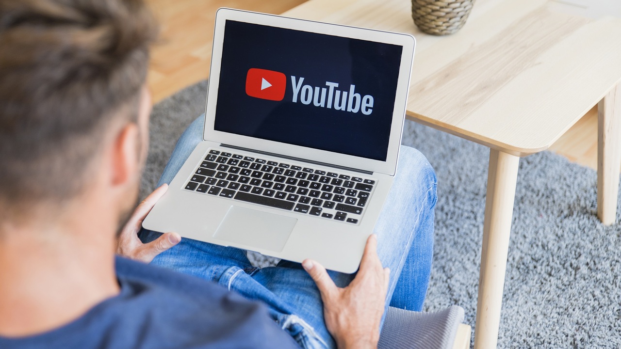 YouTube, популярный видеохостинг, в преддверии ...