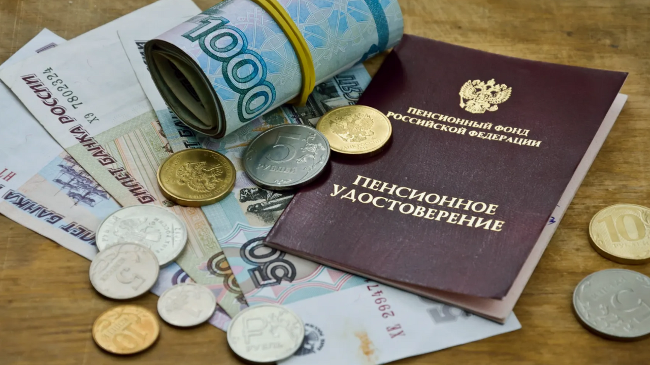 В июне пенсионерам будут увеличены выплаты с пе...
