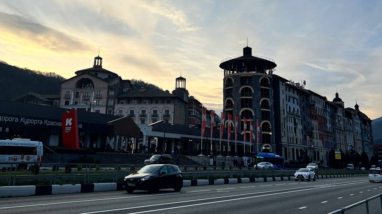 В Сочи прошло совещание под председательством з...