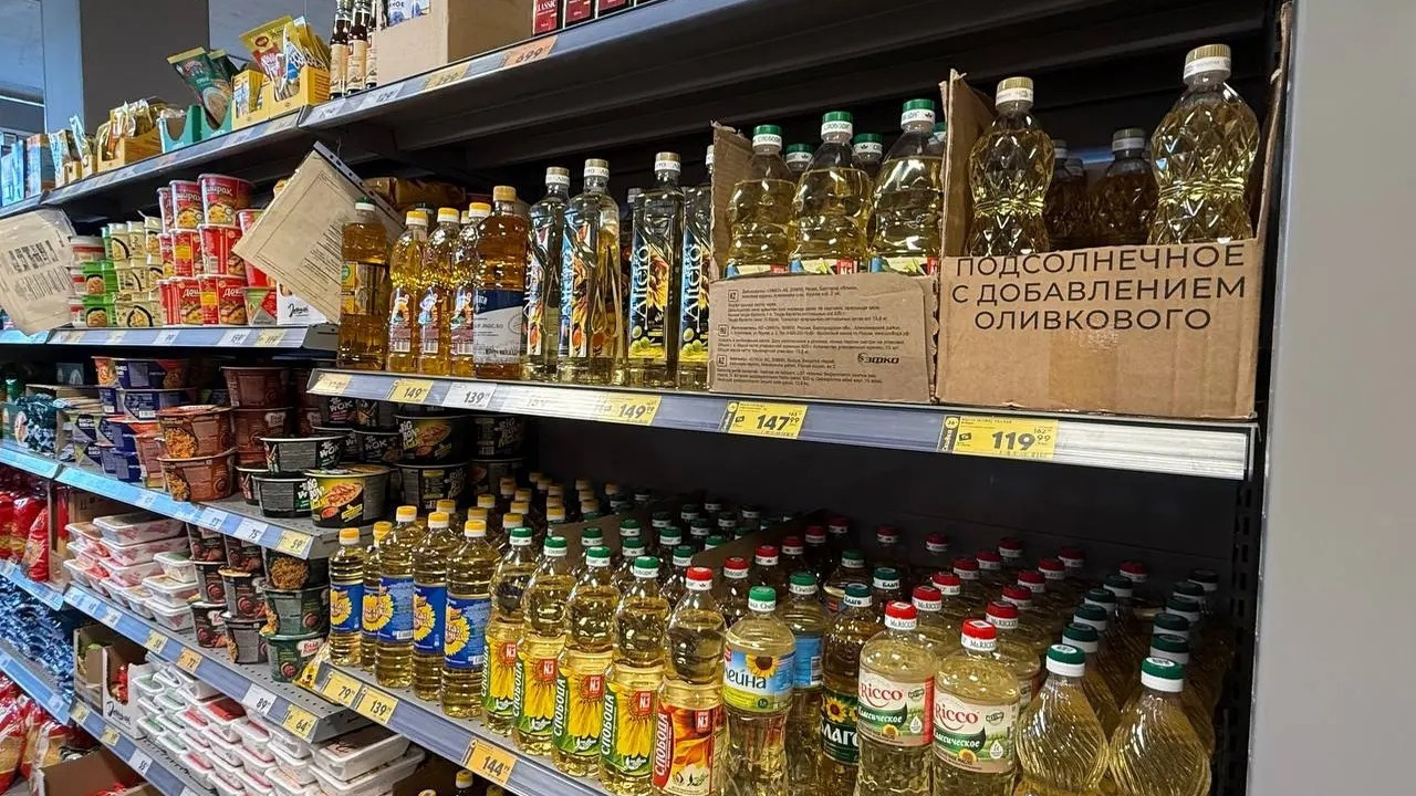 Подсолнечное масло — важный компонент на любой ...