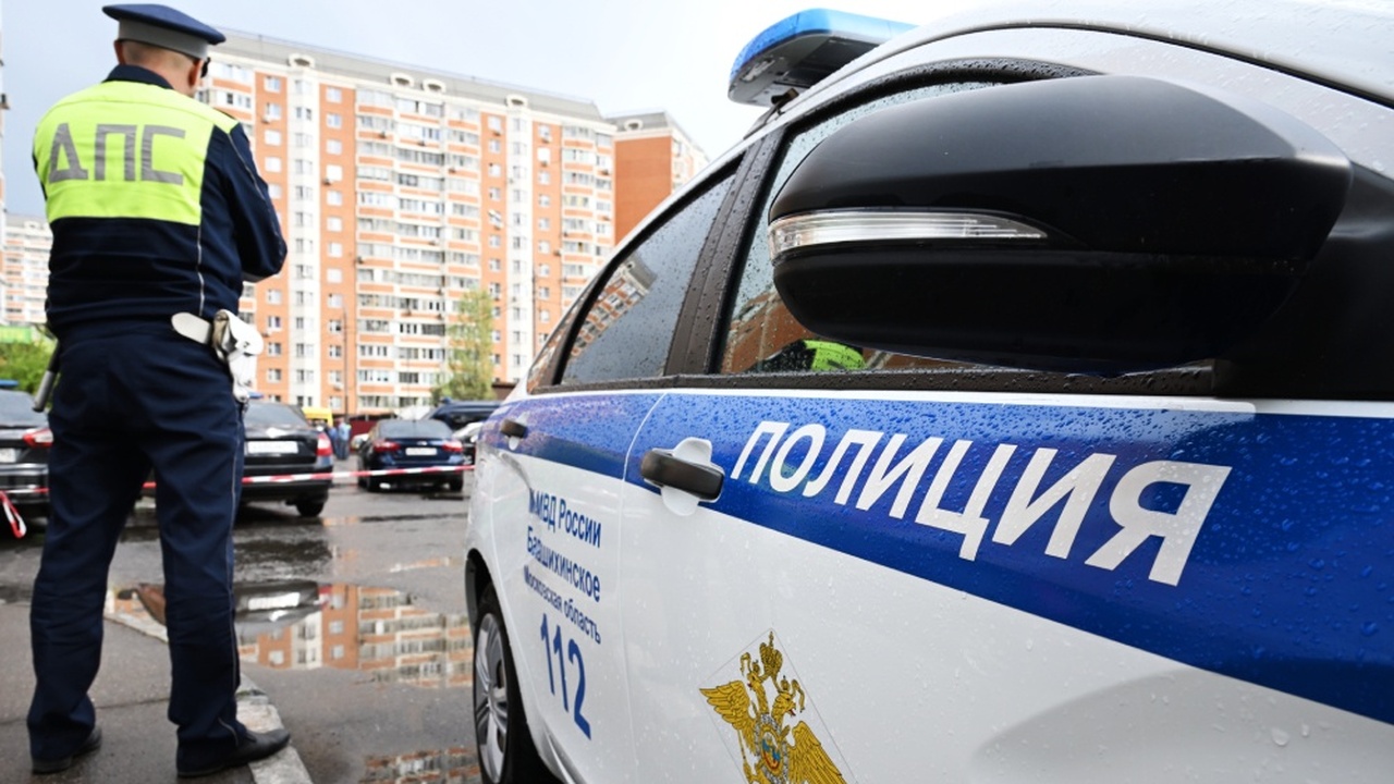 Сотрудники ГАИ с 14 мая будут штрафовать всех без разбора на 1500 рублей: россияне об этой «фишке» почему-то забывают По ПДД РФ водитель обязан следить, чтобы все в ...