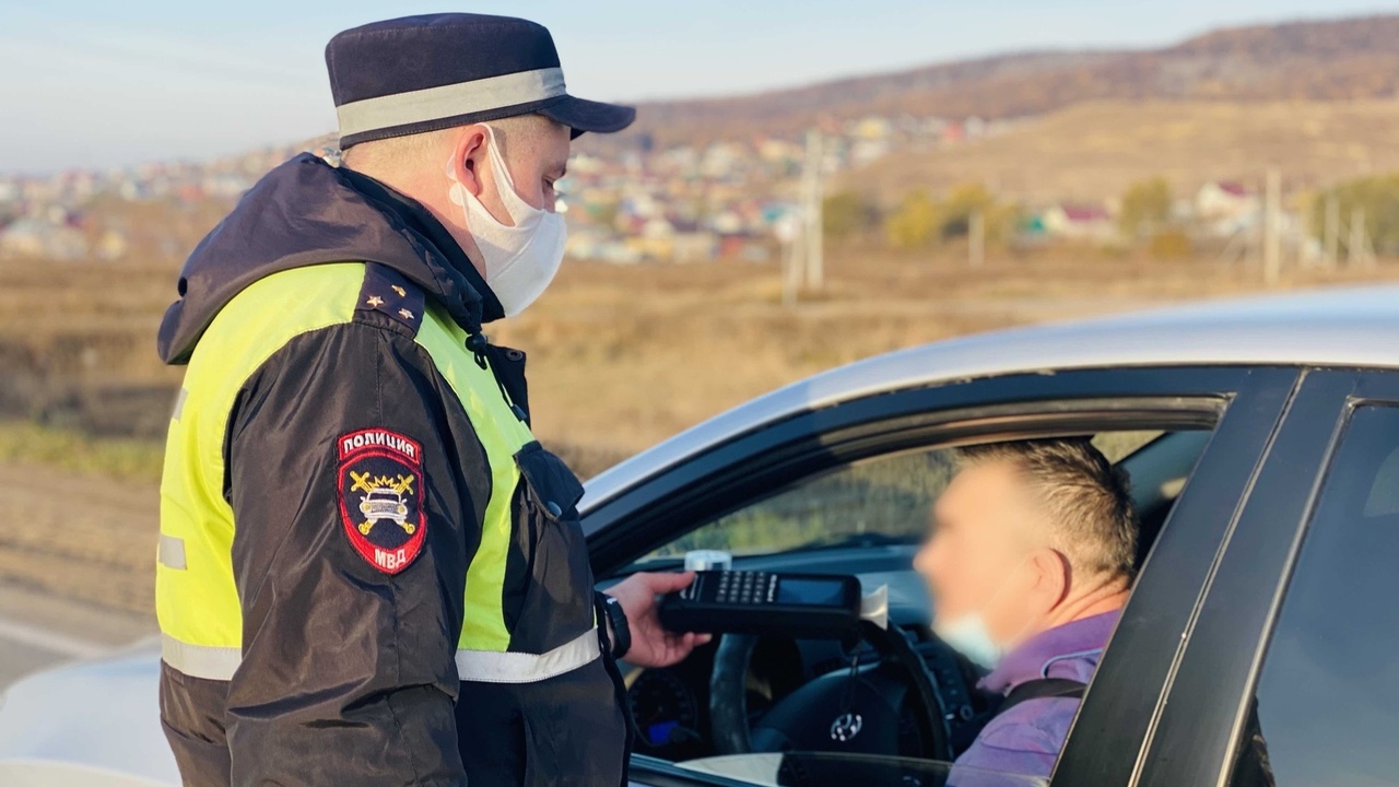 Многие водители теряются при разговоре с инспек...