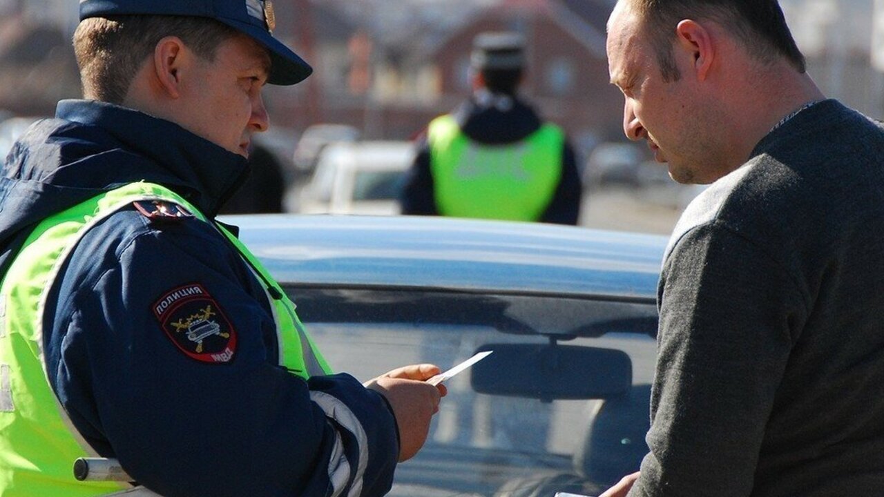 Каждый водитель должен: что нужно сделать с 9 мая – иначе с карты спишут 300 000 рублей Во многих регионах России начались масштабные п...