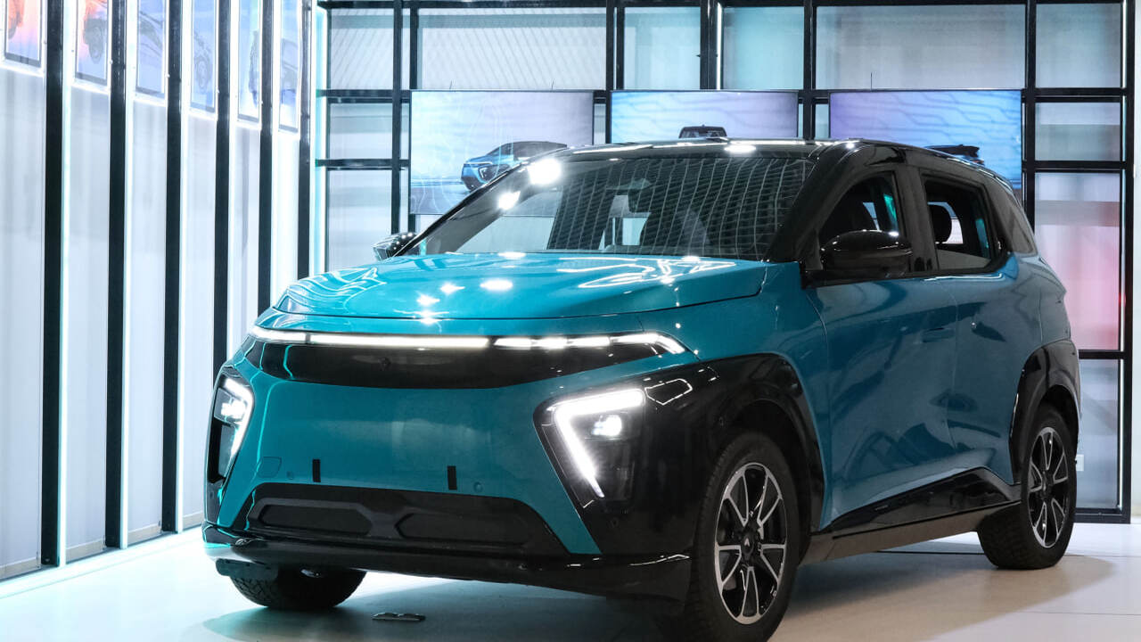 T2, российский оператор мобильной связи, подклю...