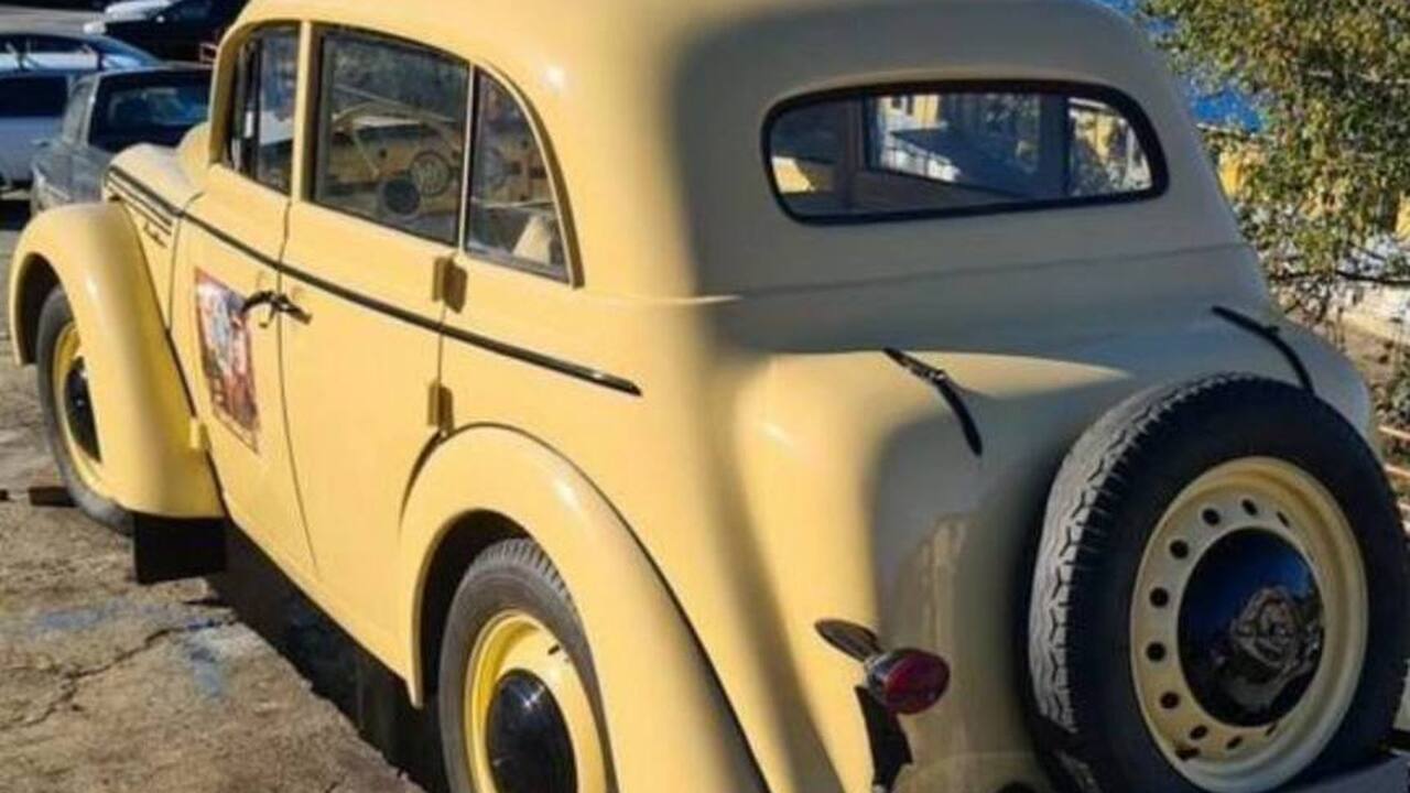 В Казани продают редкий «Москвич-400» 1948 года...