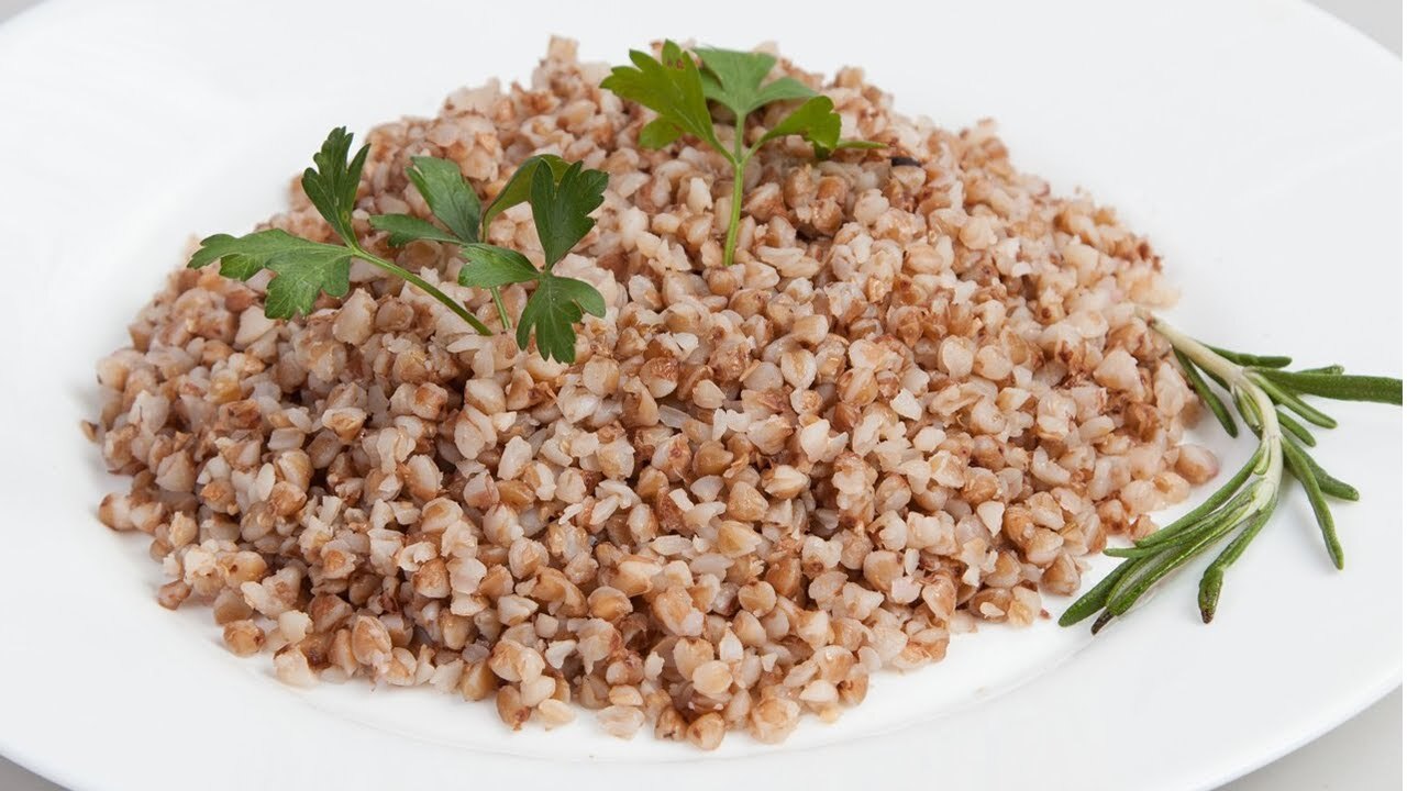 Гречневая крупа — продукт, который стабильно вх...