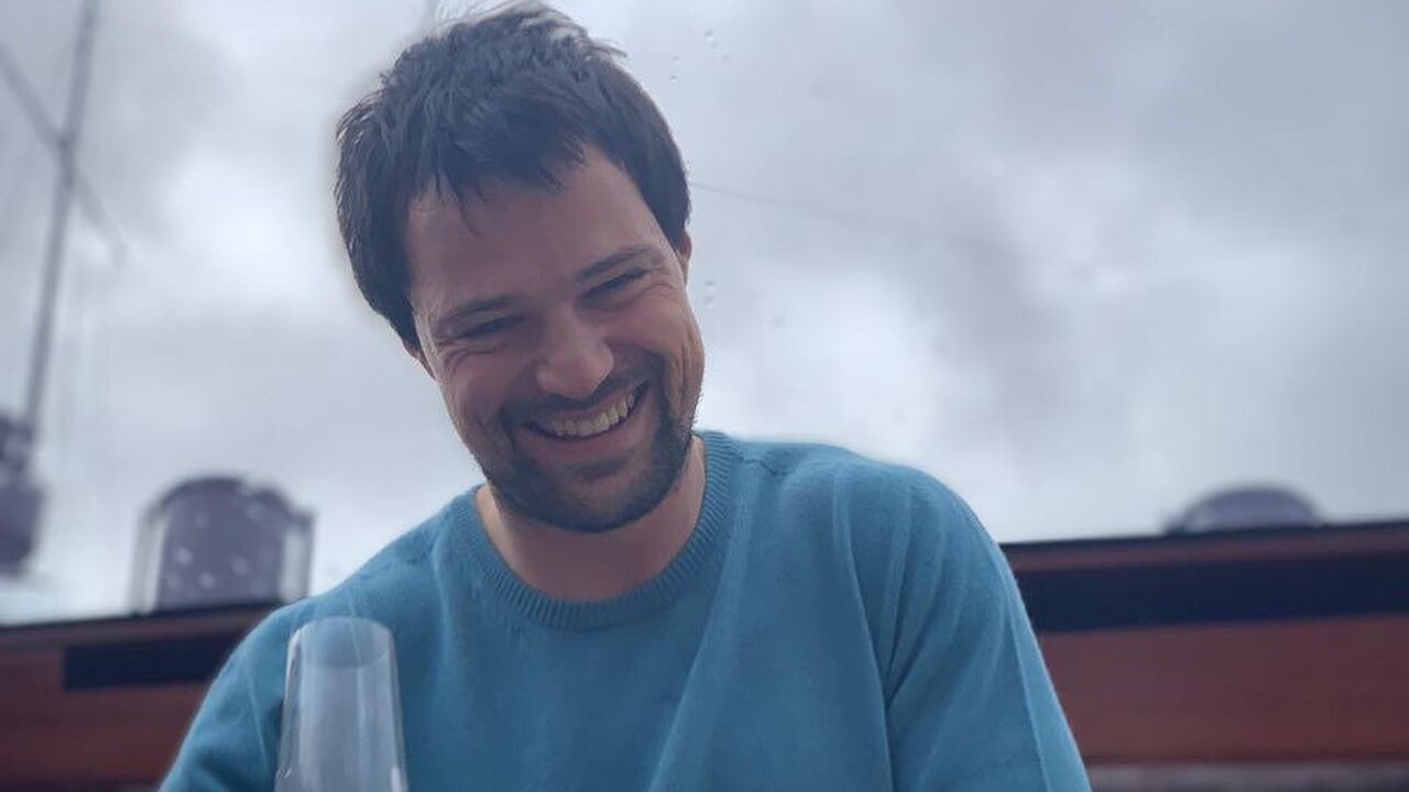 «Им нечем питаться». Знаменитости массово возвращаются из-за границы. Александр Михайлов раскрыл правду о них Многие известные российские артисты, покидая ст...