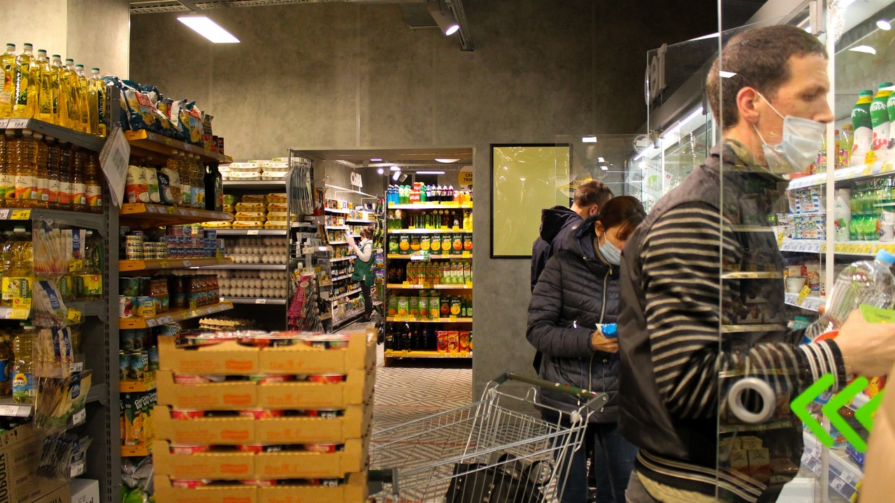 Опыт, от которого не отвертеться: после 9 лет на этикетках я назвала три продукта из «Магнита», которые выбросила бы даже бесплатно За красивыми выкладками и яркими ценниками в су...