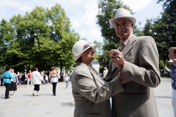 Указ приняли тихо: пожилых россиян в возрасте от 59 до 83 лет ждут изменения с сентября 2024 года