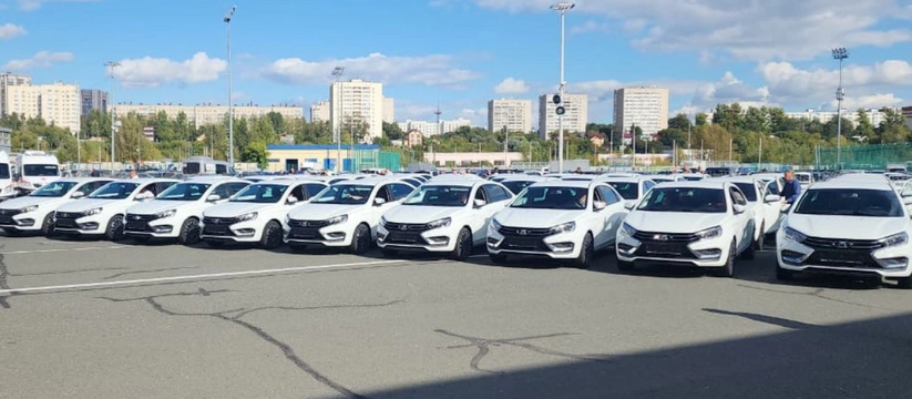 В Татарстан поступила первая партия Lada Aura д...