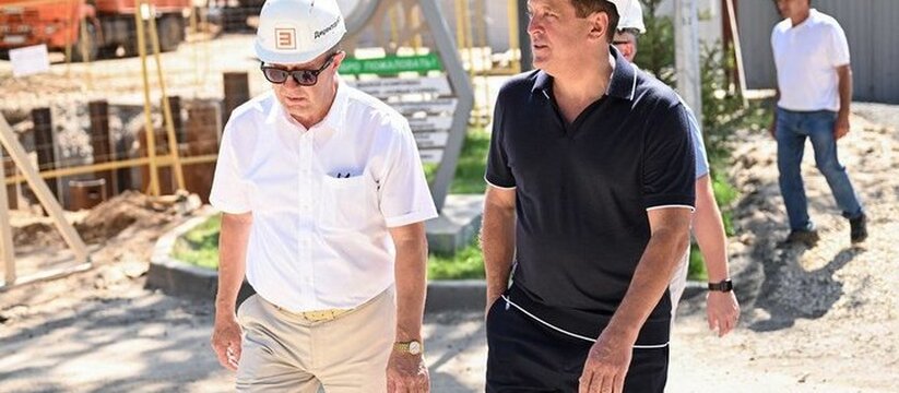 Мэр Казани Ильсур Метшин проверил ход строитель...
