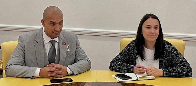 Герой России и депутат Госсовета РТ Расим Бакси...