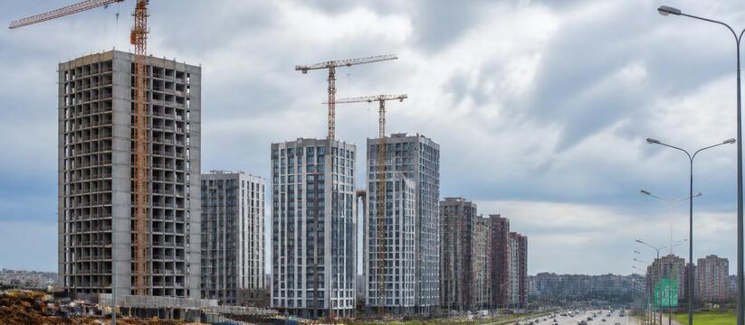 Вдоль Вознесенского тракта в Казани возводится ...