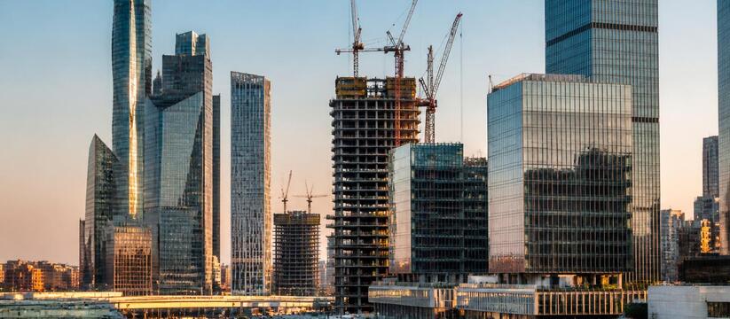 В Приморье запускают инвестпроекты на 700 млрд рублей В Приморье реализуют более 190 инвестпроектов н...