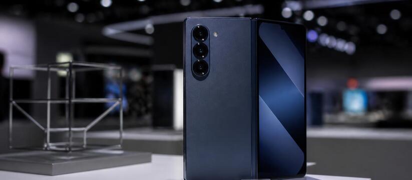 Samsung показал Galaxy Z Fold8 с необычным экраном 4:3 Samsung представил на Galaxy Unpacked 2026 скла...