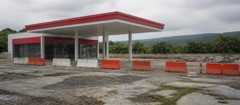 С начала года в России на ремонт и ребрендинг закрылись 322 АЗС, рост 70% В России с начала года на ремонт и ребрендинг з...