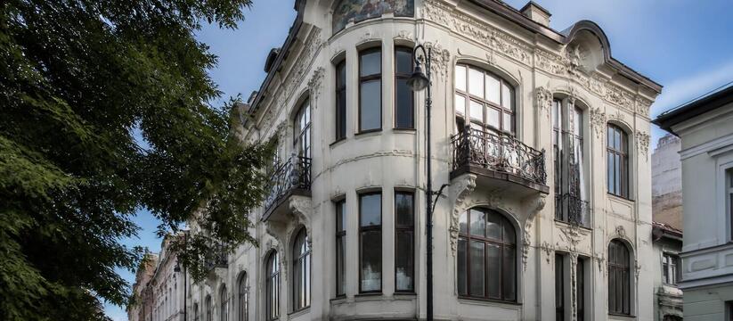 В центре Казани за 1,1 млн рублей в месяц сдают помещение в историческом здании В Казани на улице Баумана сдается в аренду поме...
