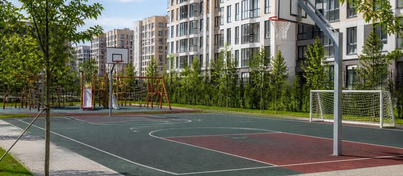 В жилом массиве Чебакса в Казани открылась новая спортивная площадка В жилом массиве Чебакса открылась новая спортпл...