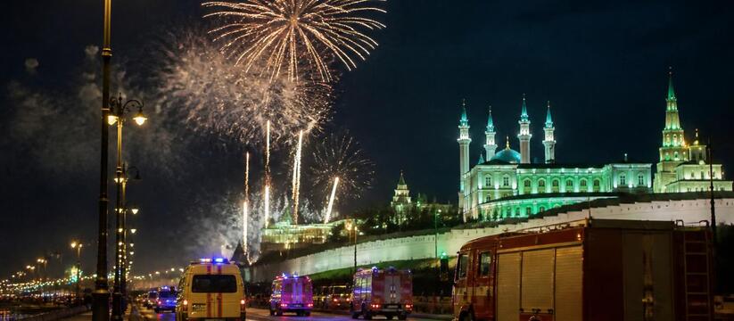 МЧС обеспечивает безопасность в День республики...