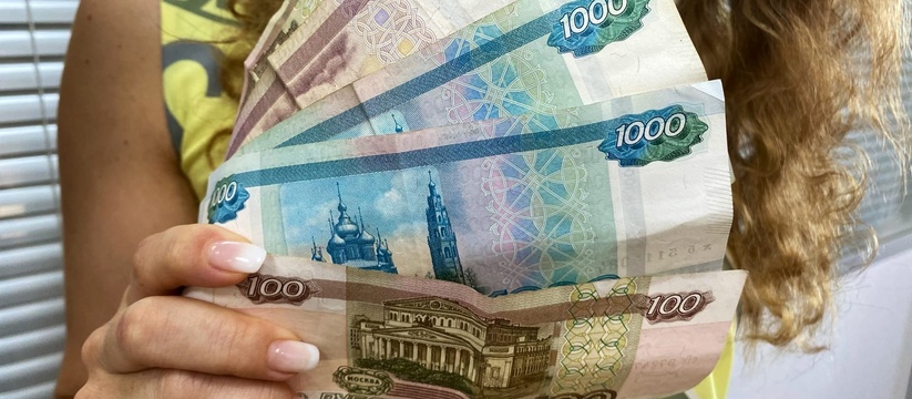 Директор центра занятости Казани Тимур Муллин на деловом понедельнике заявил, что за первые шесть месяцев 2023 года медианная зарплата составила 45 тысяч рублей, что на 20% больше, нежели годом ранее