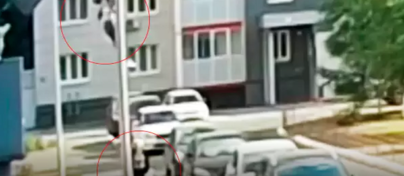 В Казани падение девушки с 14-го этажа попало на камеры: тело упало в шаге от прохожей