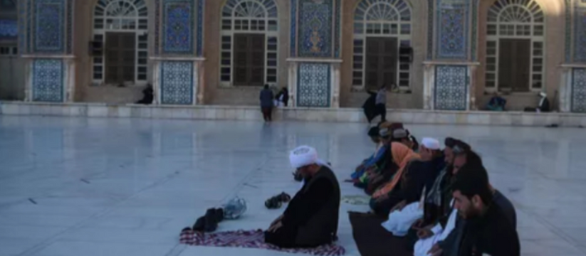Люди пришли на молитву: 18 человек погибли и 20 ранены при взрыве в мечети