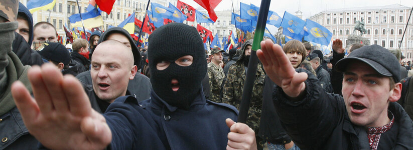 «Военное обозрение»: эксперты рассказали, как денацифицировать половину Украины до конца года
