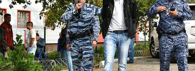 В Татарстане мобилизованный мужчина учинил у военкомата дебош