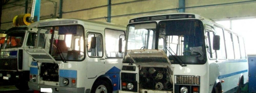 В Татарстане на стройке рабочего придавил автобус: мужчина умер в больнице