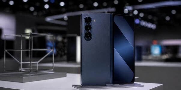 Samsung показал Galaxy Z Fold8 с необычным экра...