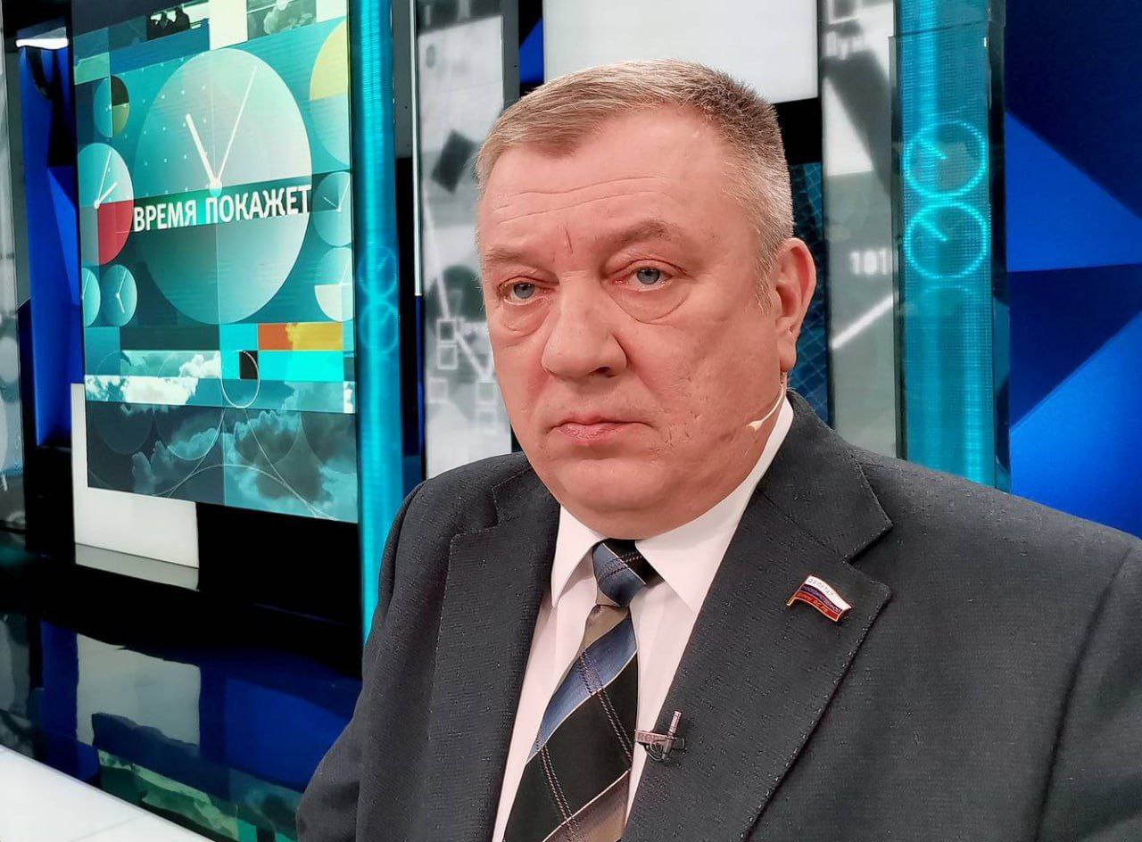  «Почему мы не можем еще завтра миллион мобилизовать: генерал-лейтенант Гурулев прокомментировал возможность мобилизации 300 тысяч к августу  