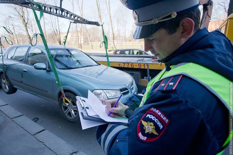  Дальше только пешком: в РФ вступили в силу строгие поправки в КоАП и УГ - у кого могут моментально изъять авто 