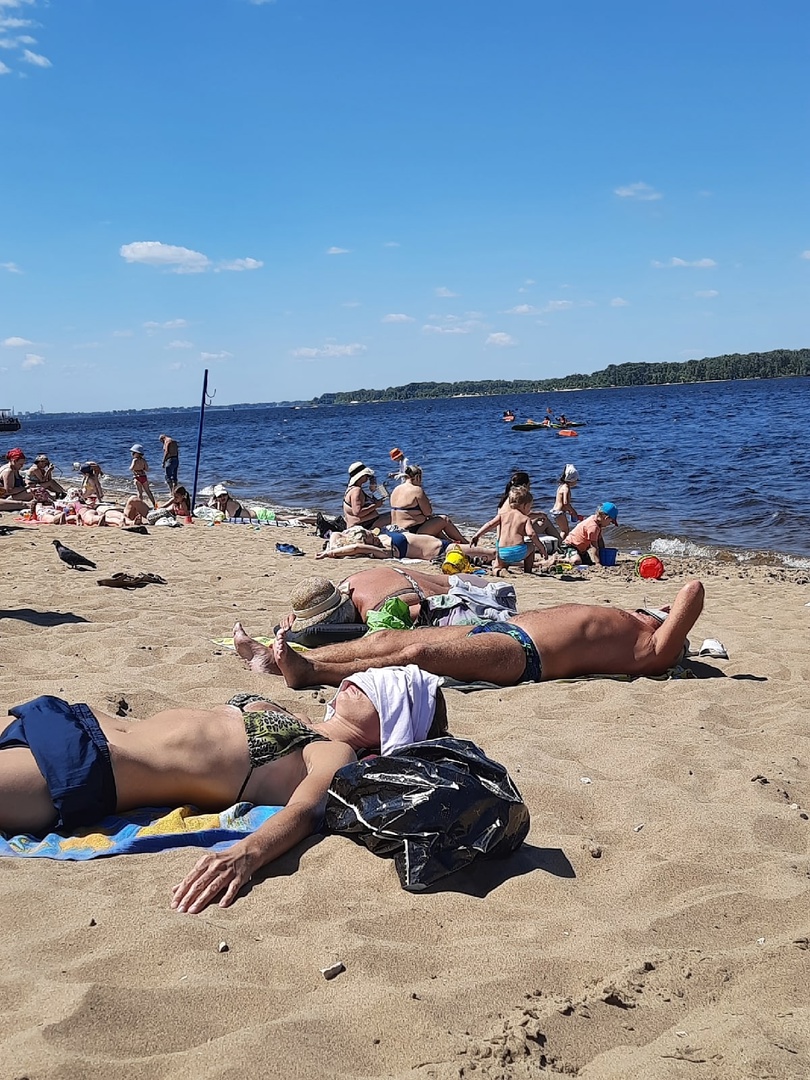  Даже не планируйте сюда ехать: зеленая жижа и дикие мужчины на российских пляжах в 2024 