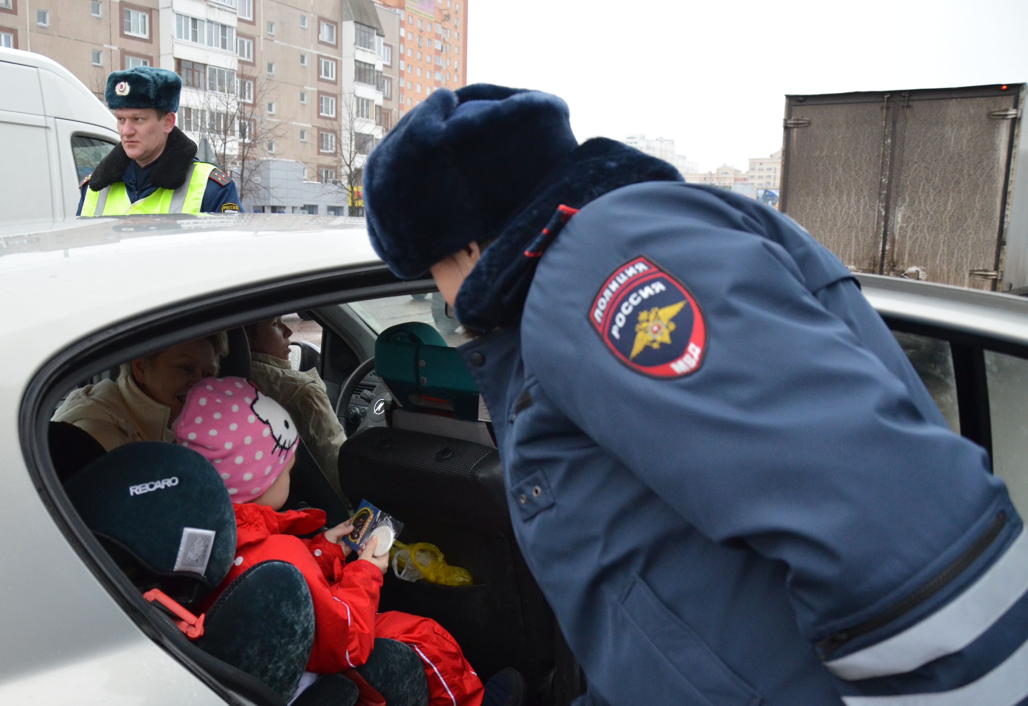  Теперь за перевозку детей будут грозить эти кары: новые штрафы введены в РФ за нарушение ПДД 