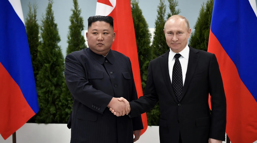  «Можете рассчитывать на нас»: Путин пообещал Ким Чен Ыну поддержку в борьбе с потопами 