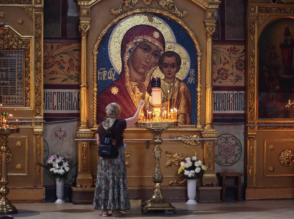  Казанская икона Божией Матери: Откровение, защита и народные традиции 