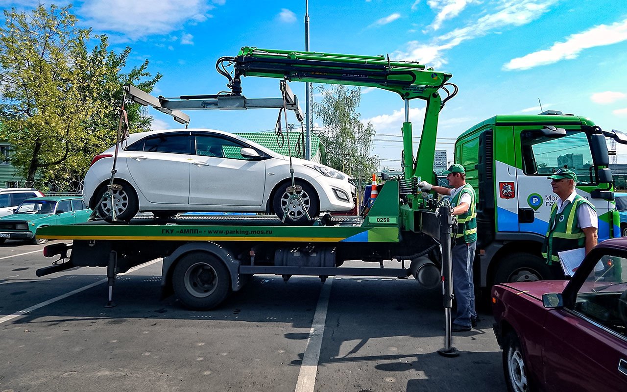  В России с августа это обязательно должно быть в багажнике у всех водителей. Иначе лишат прав и заберут автомобиль 