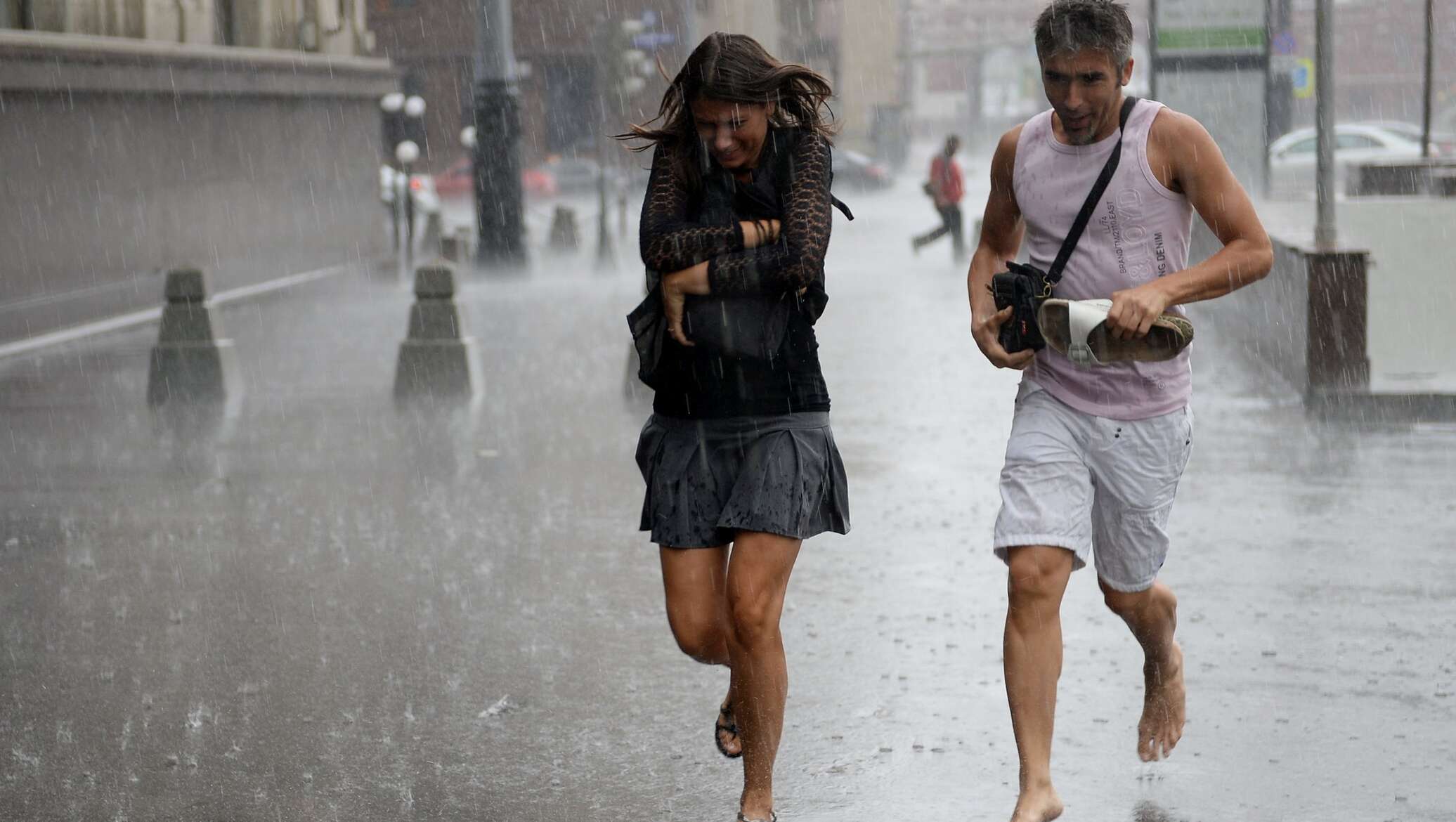  Ужасные ливни, грозы и +35 градусов жары: синоптики предупредили россиян о сумасшедшей погоде в июне 2024 года  