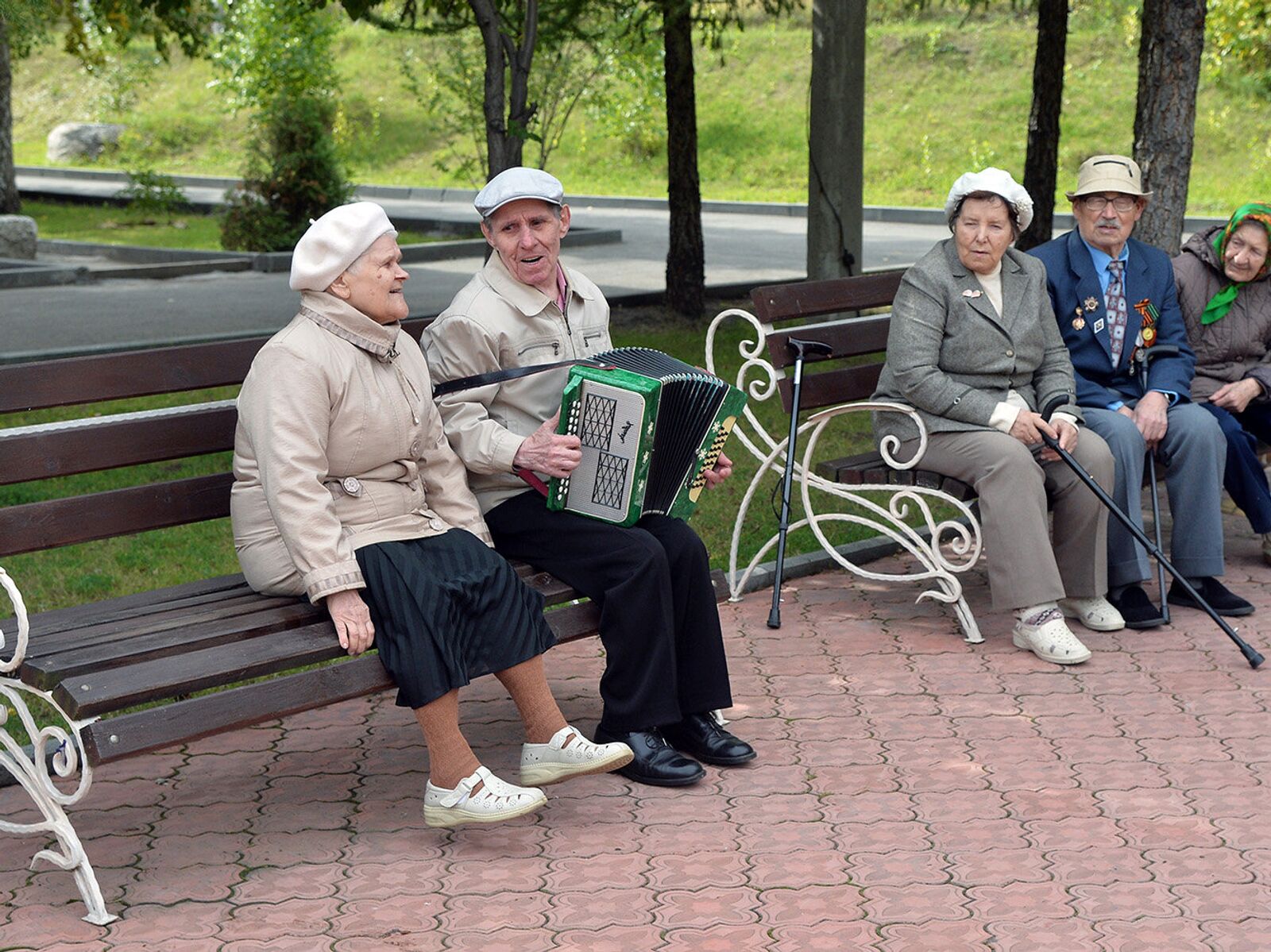  Теперь будет запрещено: в России пенсионеров, доживших до 70 лет, ждет большой сюрприз с сегодняшнего дня 