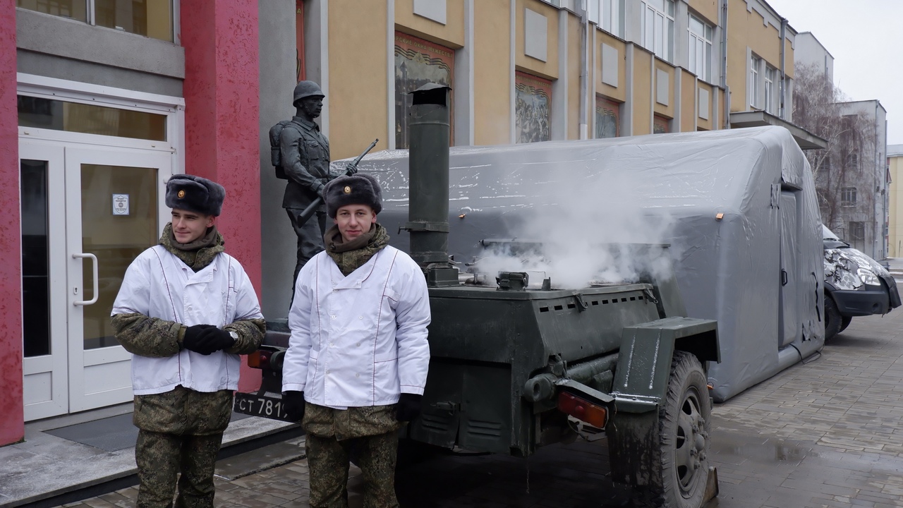  «Армия напоминает партизанский отряд»: генерал Шаманов раскритиковал Минобороны из-за СВО 