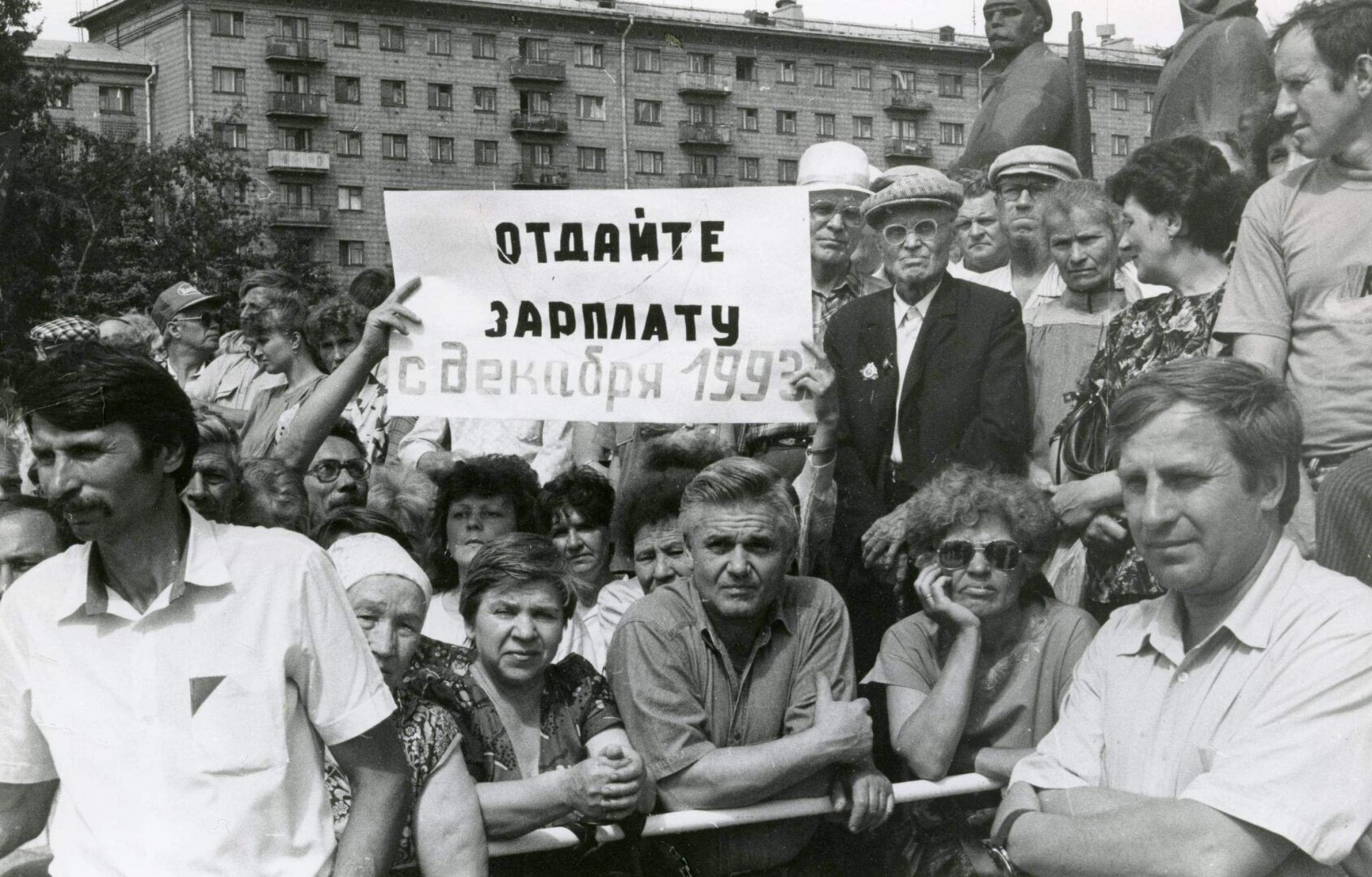  Российскую Федерацию всколыхнет волна девальвации: все денежные накопления обесценятся в октябре - финансовая катастрофа, как в 90-х 