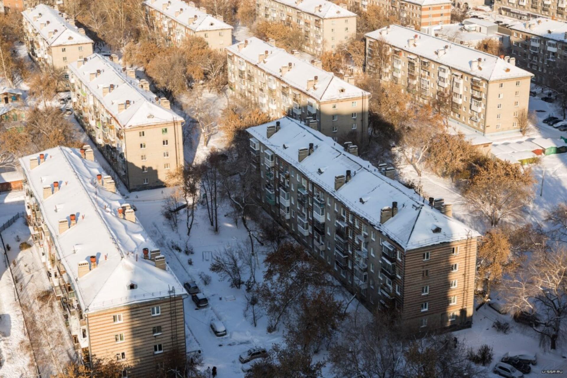  Застекленные балконы окажутся под запретом: к чему должны быть готовы жители России с декабря 